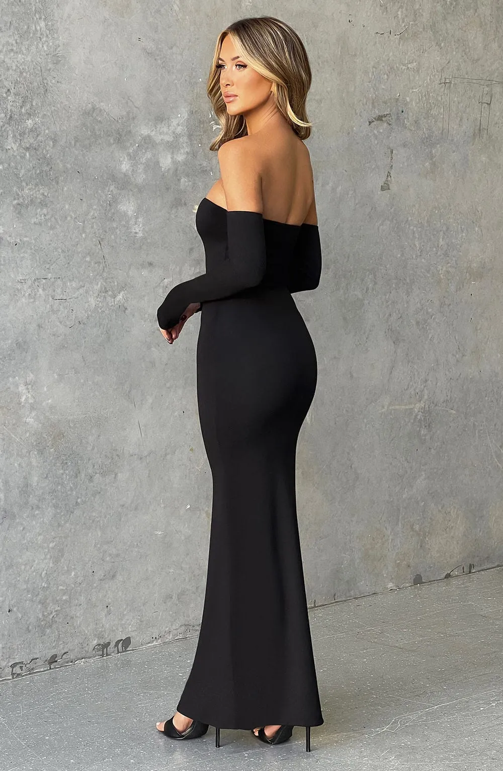 Daphne Maxi Dress - Jet Black