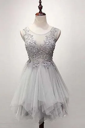 Elegant Round Neck Lace Applique A-Line Knee Length Homecoming Dresses