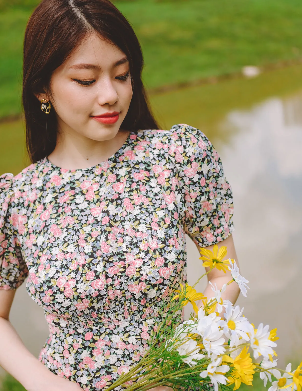 Ella Floral Dress in Black