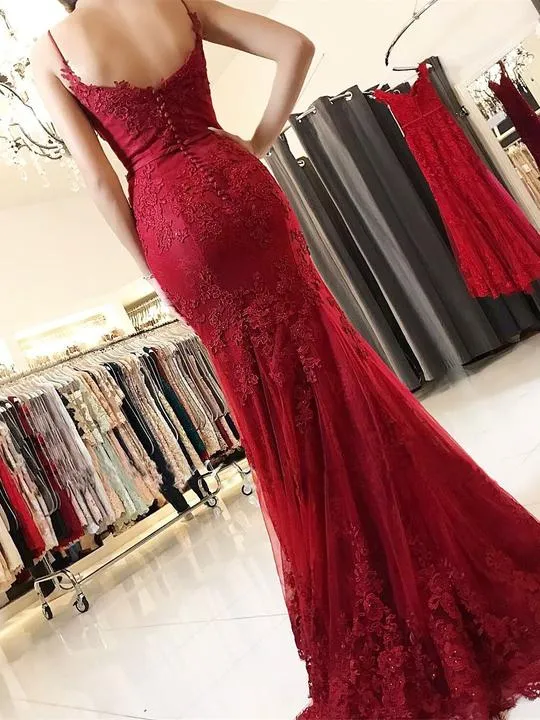 Impressive Red Spaghetti Straps Mermaid With Lace Appliques Prom Dresses