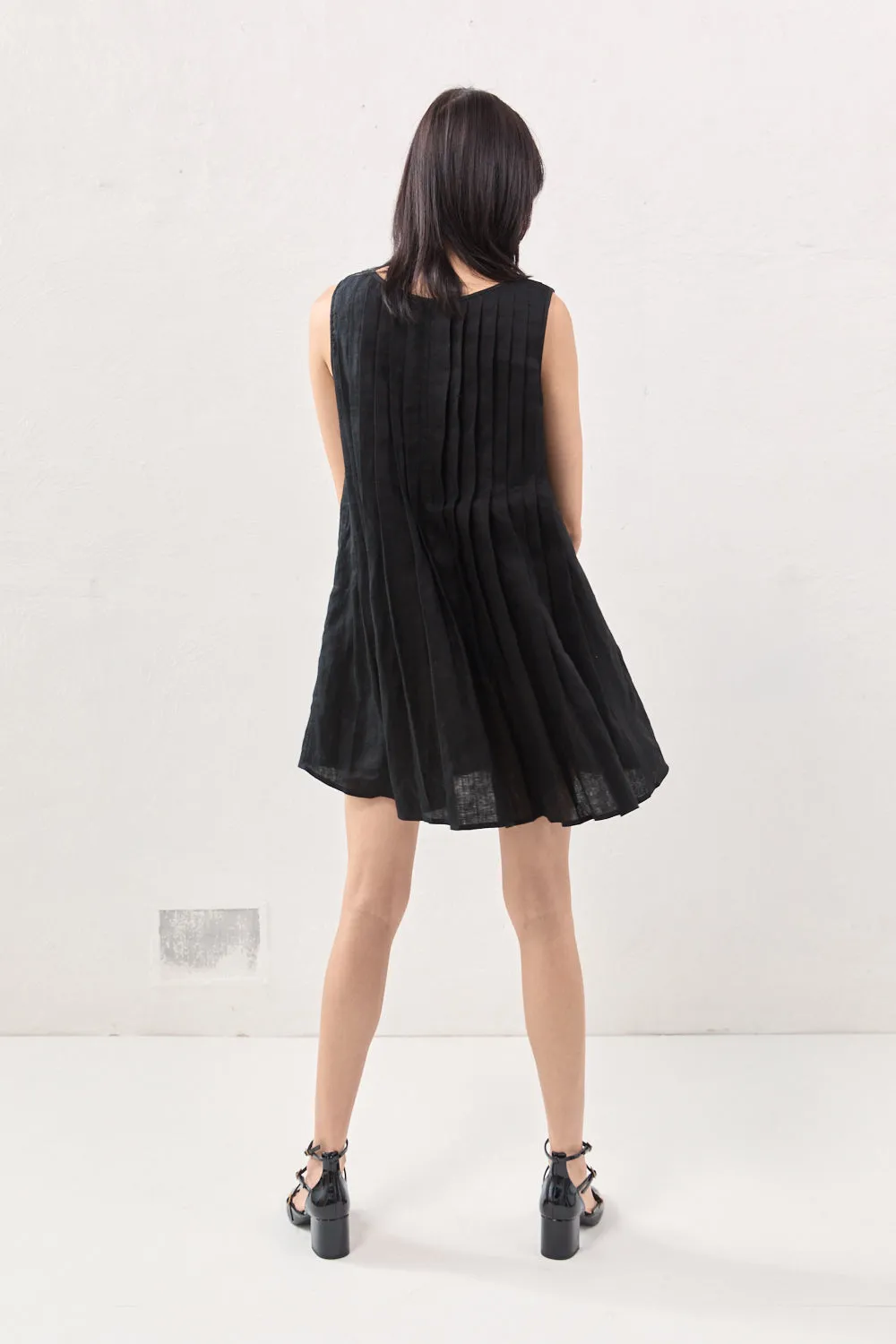 Valeria Linen Mini Dress Black